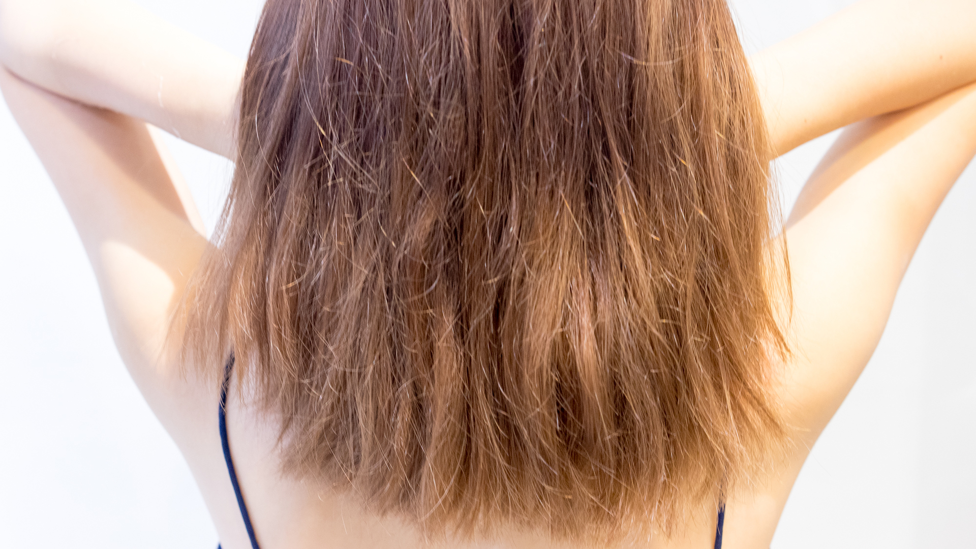 Как ухаживать за ломкими волосами?